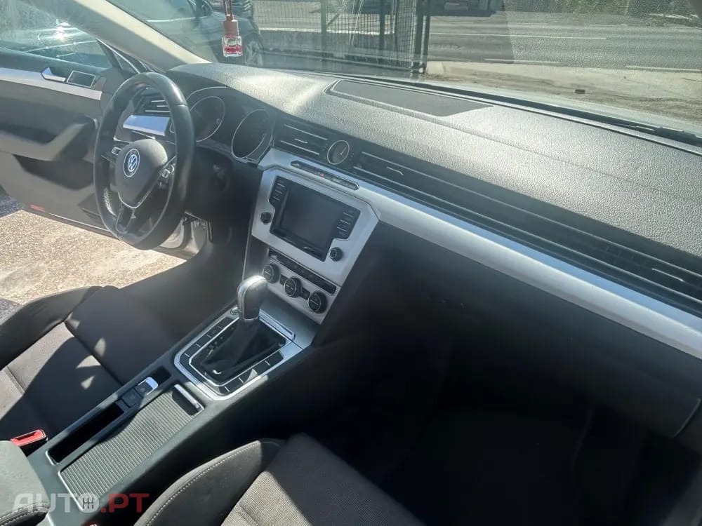 Volkswagen Passat Variant 2.0 TDI Confortline DSG