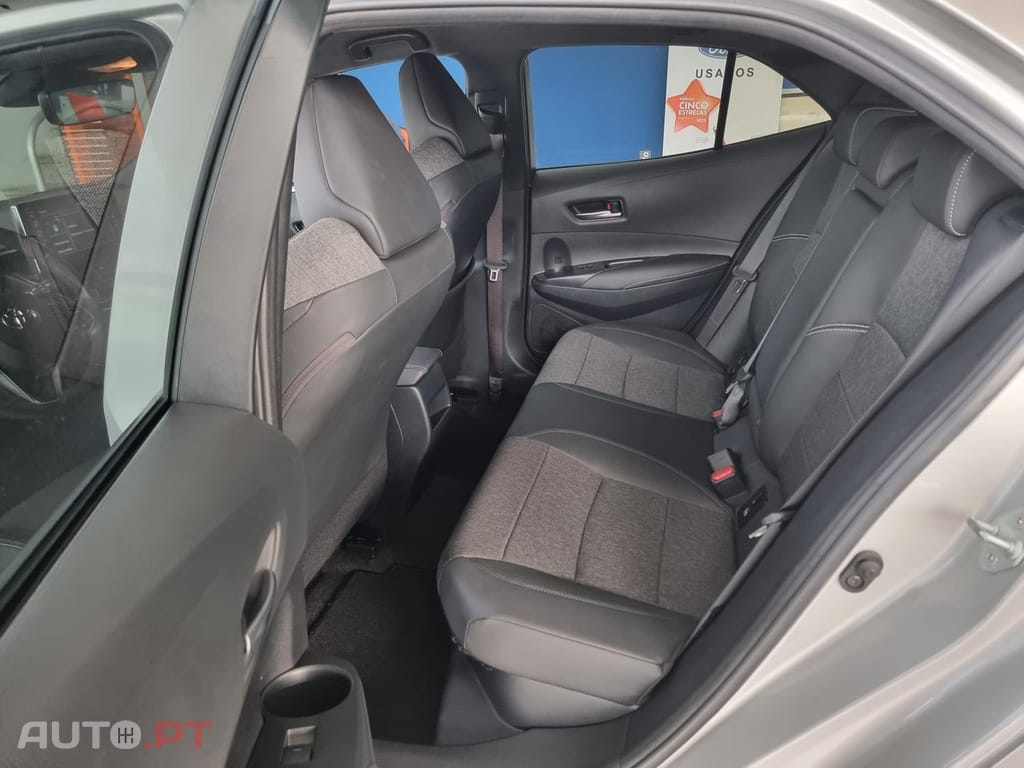 Toyota Corolla 1.8 Hybrid Comfort+P.Sport