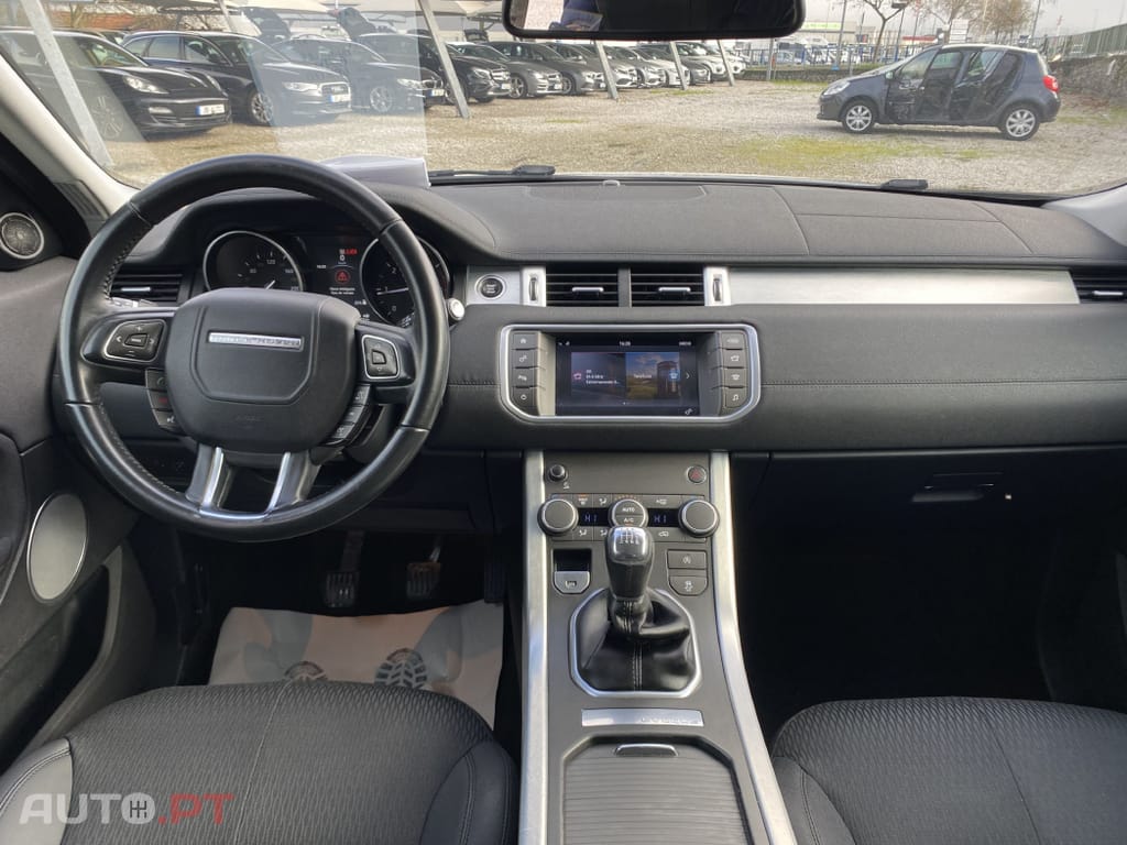 Land Rover Evoque 2.0 eD4 SE