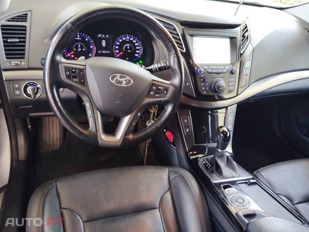 Hyundai i40 SW 1.7 CRDi Blue Comfort DCT