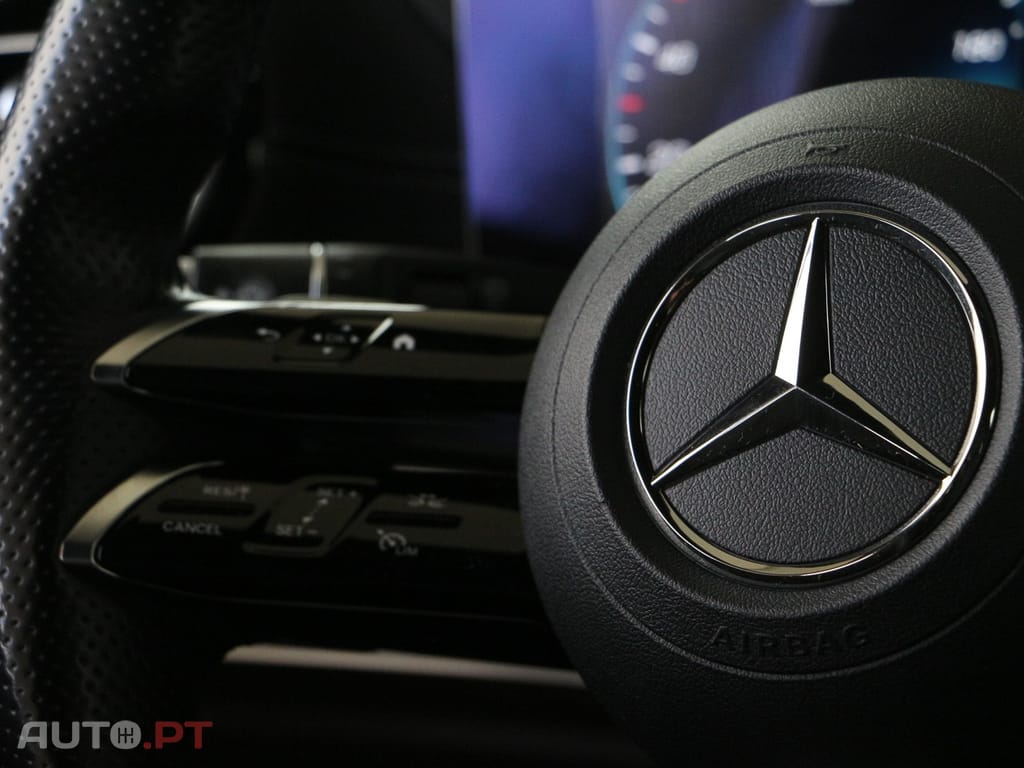 Mercedes-Benz E 300 de AMG Line