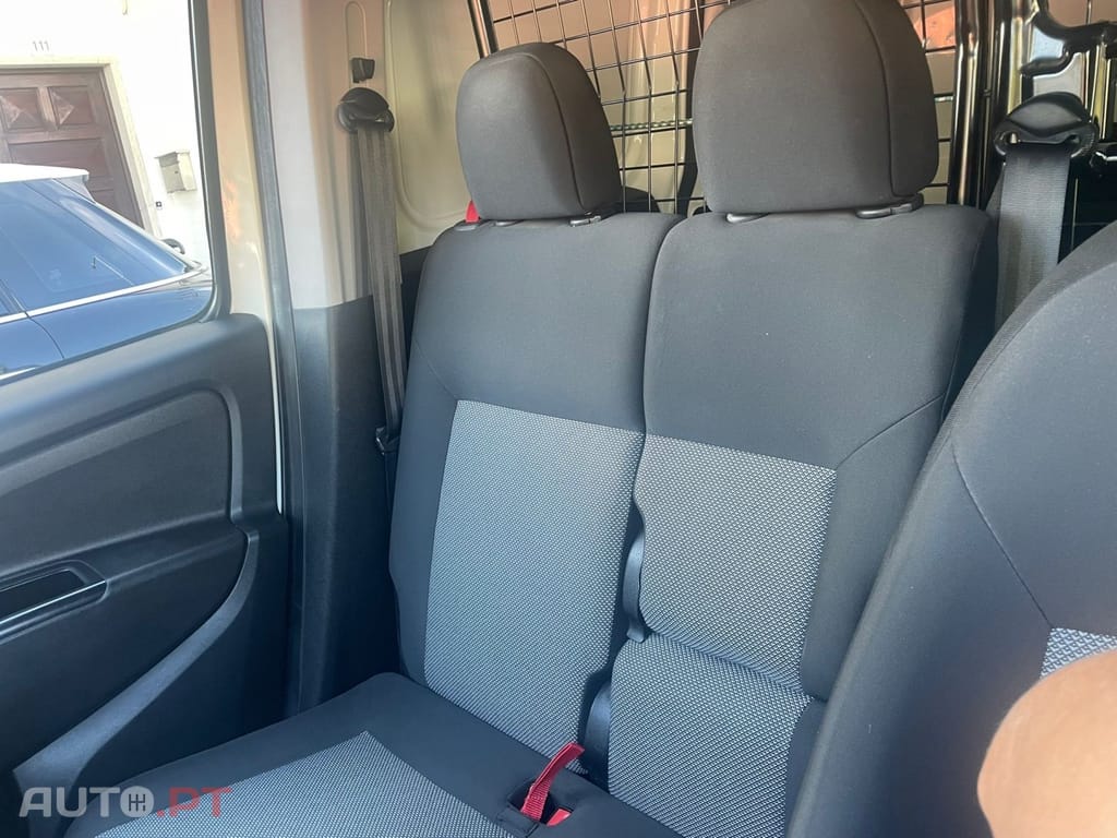 Fiat Doblo 1.6 MJ Maxi SX
