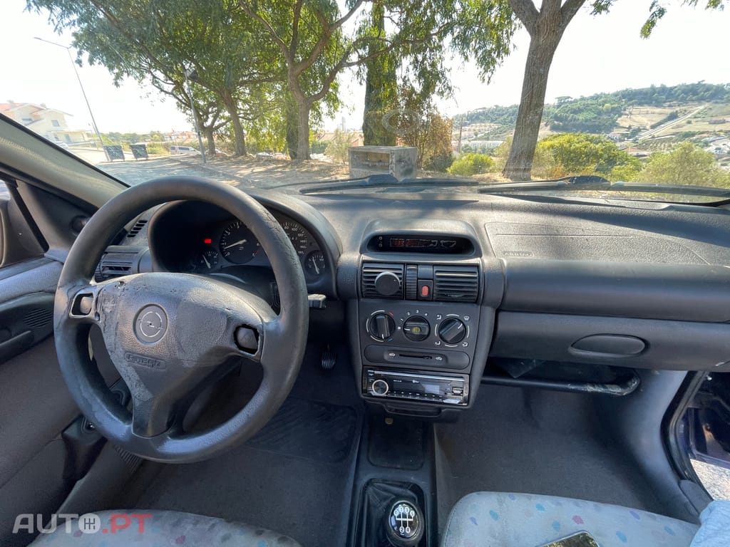 Opel Corsa 1.2