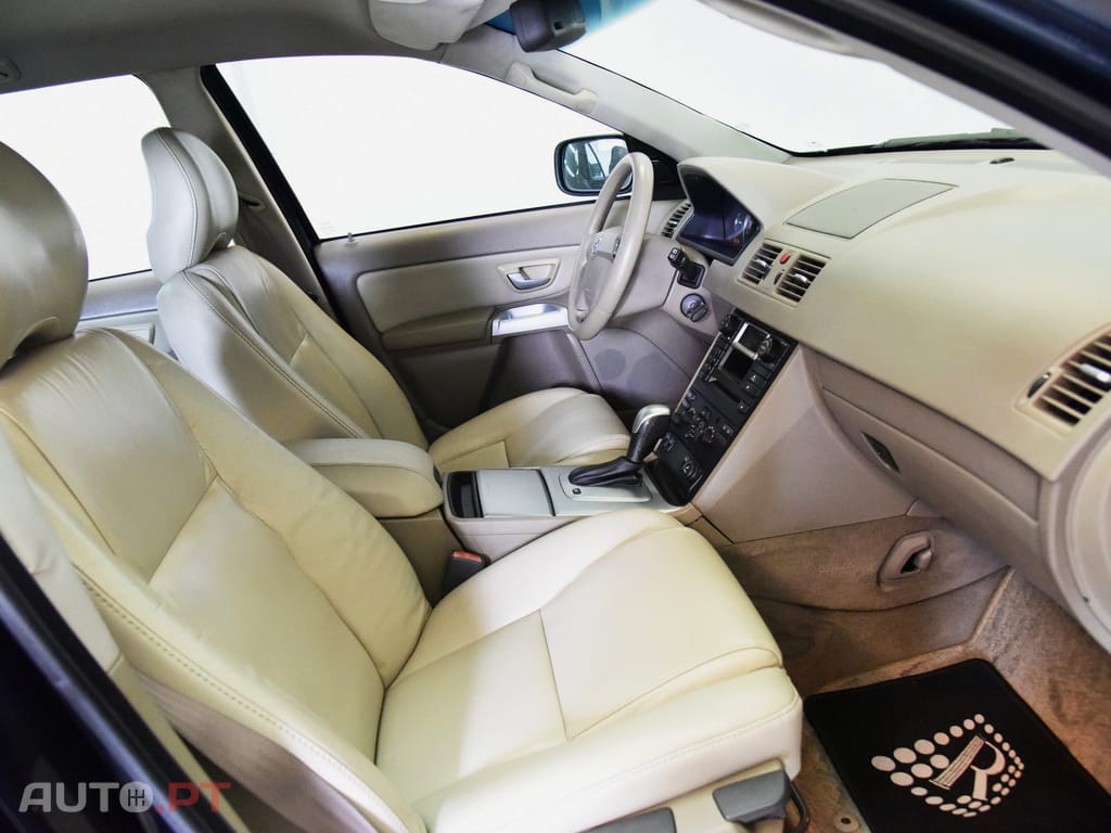 Volvo XC90 2.4 D5 7L Executive