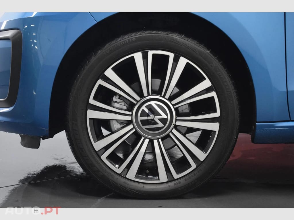Volkswagen Up! 1.0 65cv Move up! Color