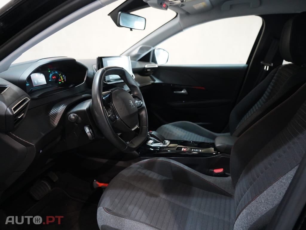 Peugeot E-208 50 kWh Active Pack