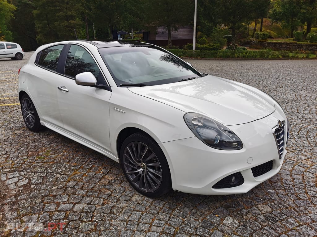Alfa Romeo Giulietta Distinctive 1.6 JTD Sport