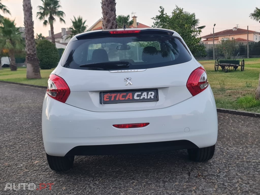 Peugeot 208 1.4 HDi Allure