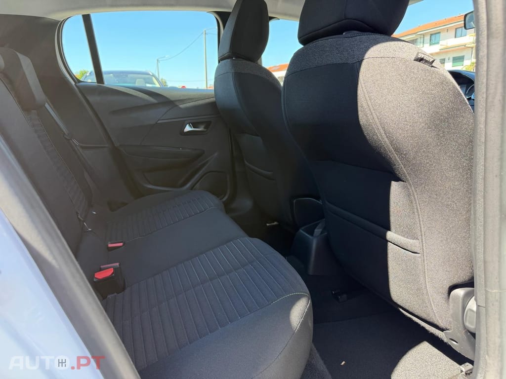 Peugeot 208 1.2 PureTech Active Pack