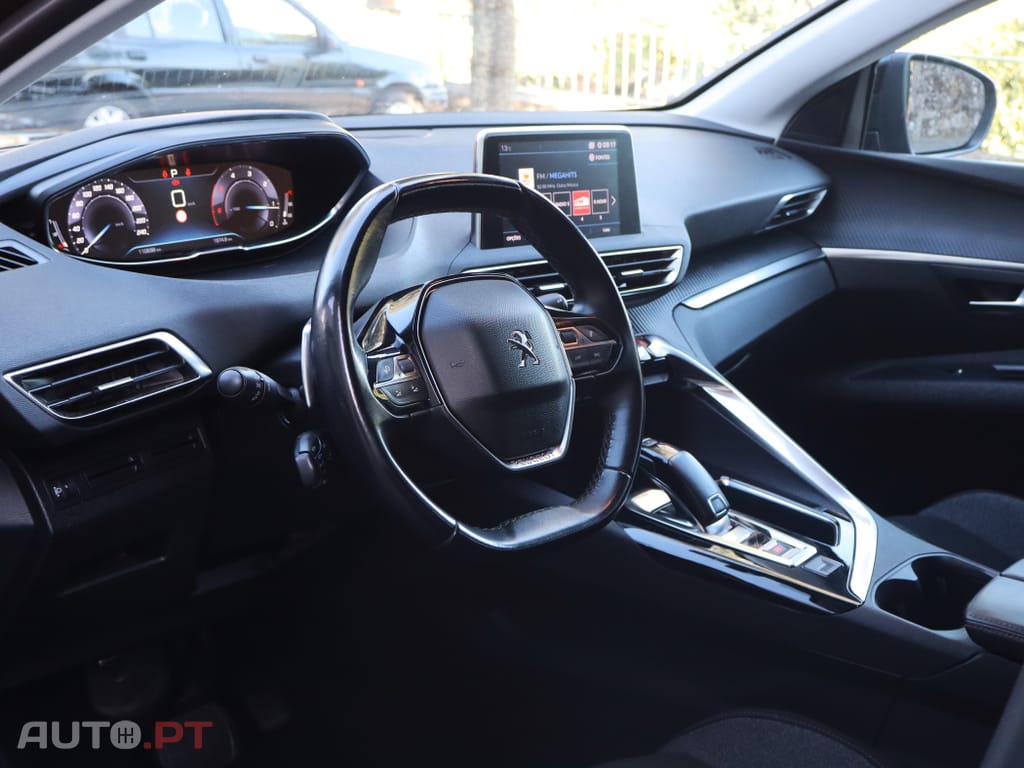 Peugeot 3008 1.5 BlueHDi Allure EAT8