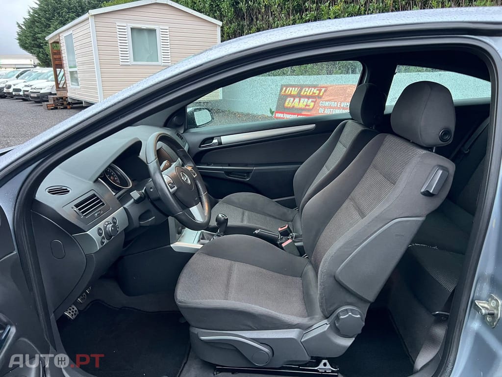 Opel Astra GTC 1.3 CDTi