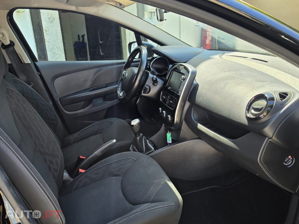 Renault Clio Sport Tourer 1.5 dCi Limited
