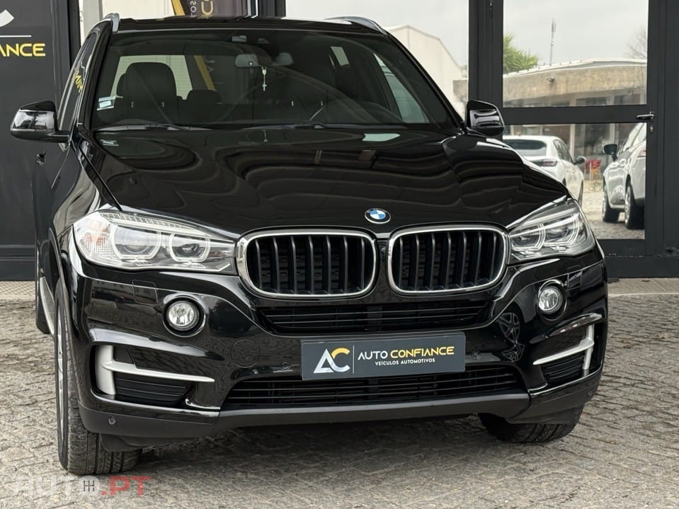 BMW X5 25 d sDrive Comfort 7L