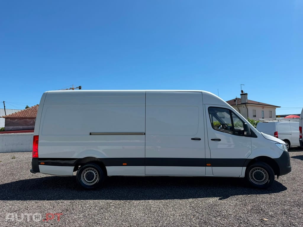 Mercedes-Benz Sprinter EXTRA LONGA