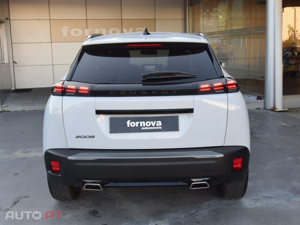 Peugeot 2008 1.2 PureTech Allure Pack EAT8