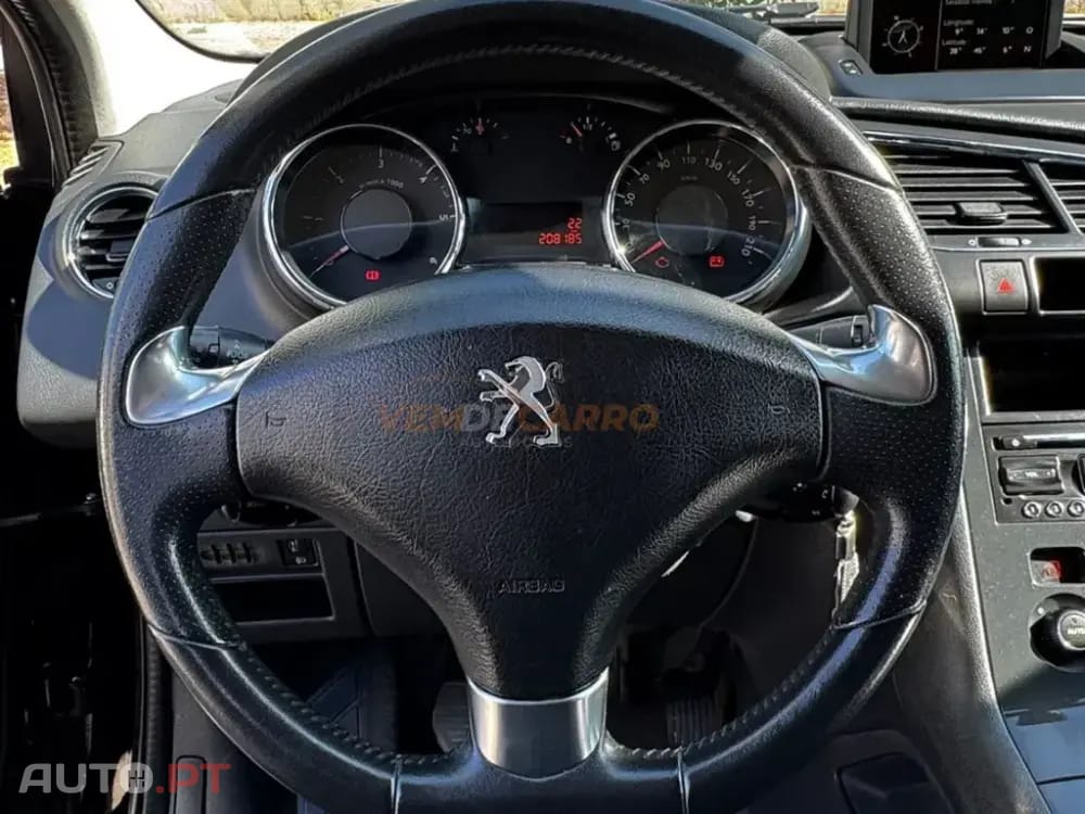 Peugeot 3008 1.6 Blue HDi Style
