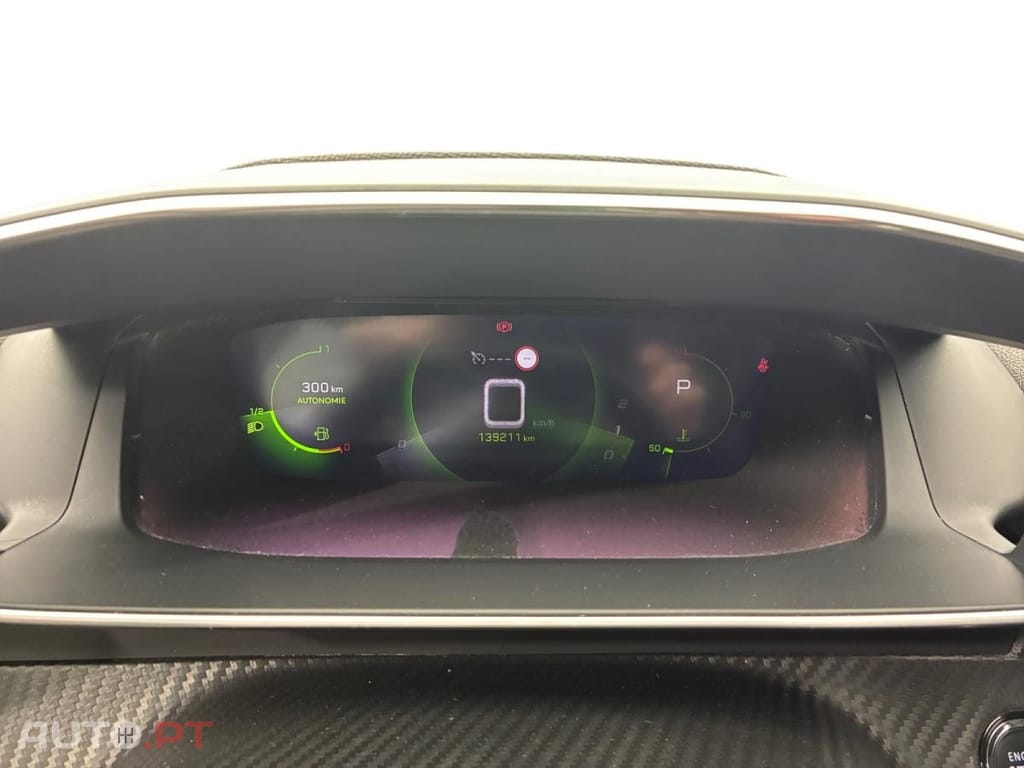 Peugeot 2008 1.2 PureTech Allure Pack EAT8