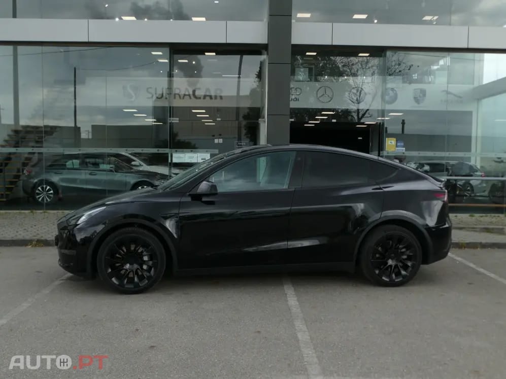 Tesla Model Y Long Range Tração Integral