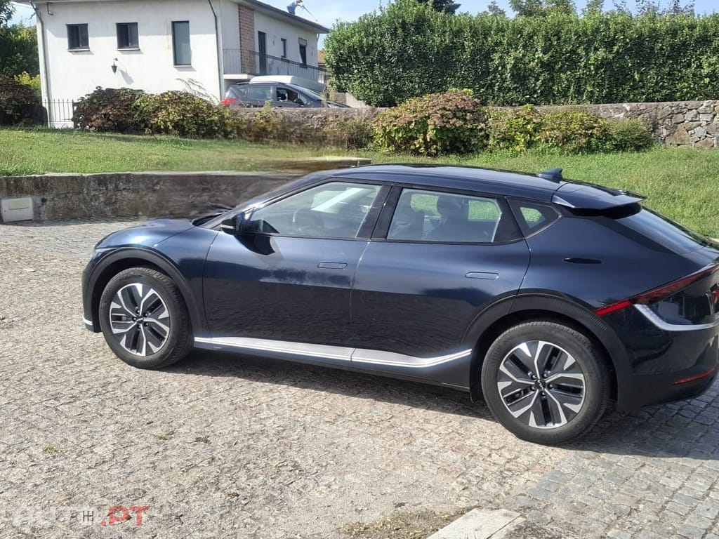 Kia EV6 77.4 kWh Tech