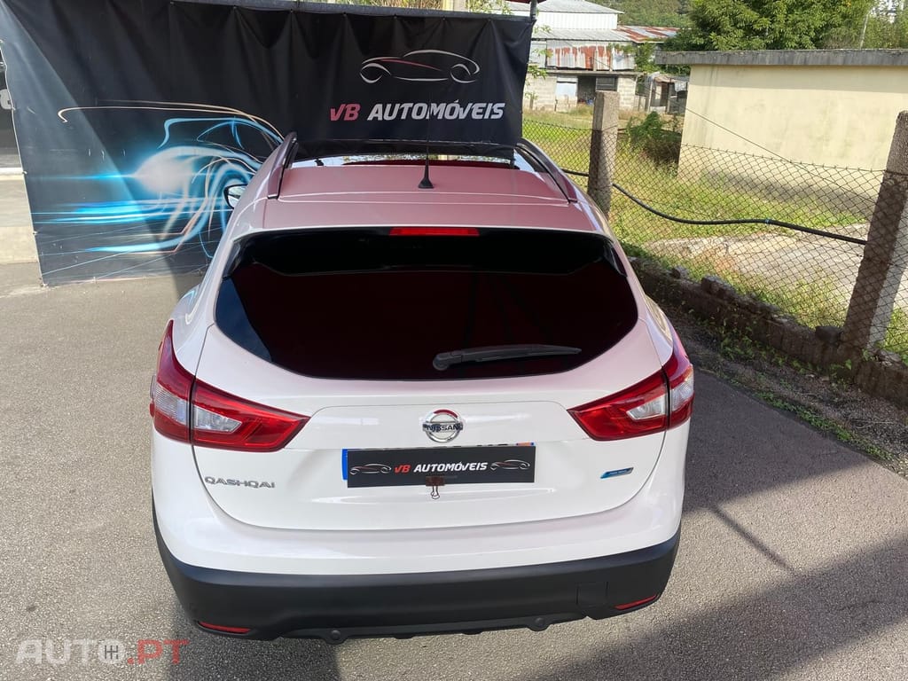 Nissan Qashqai 1.5 dCi Acenta Nissan Connect