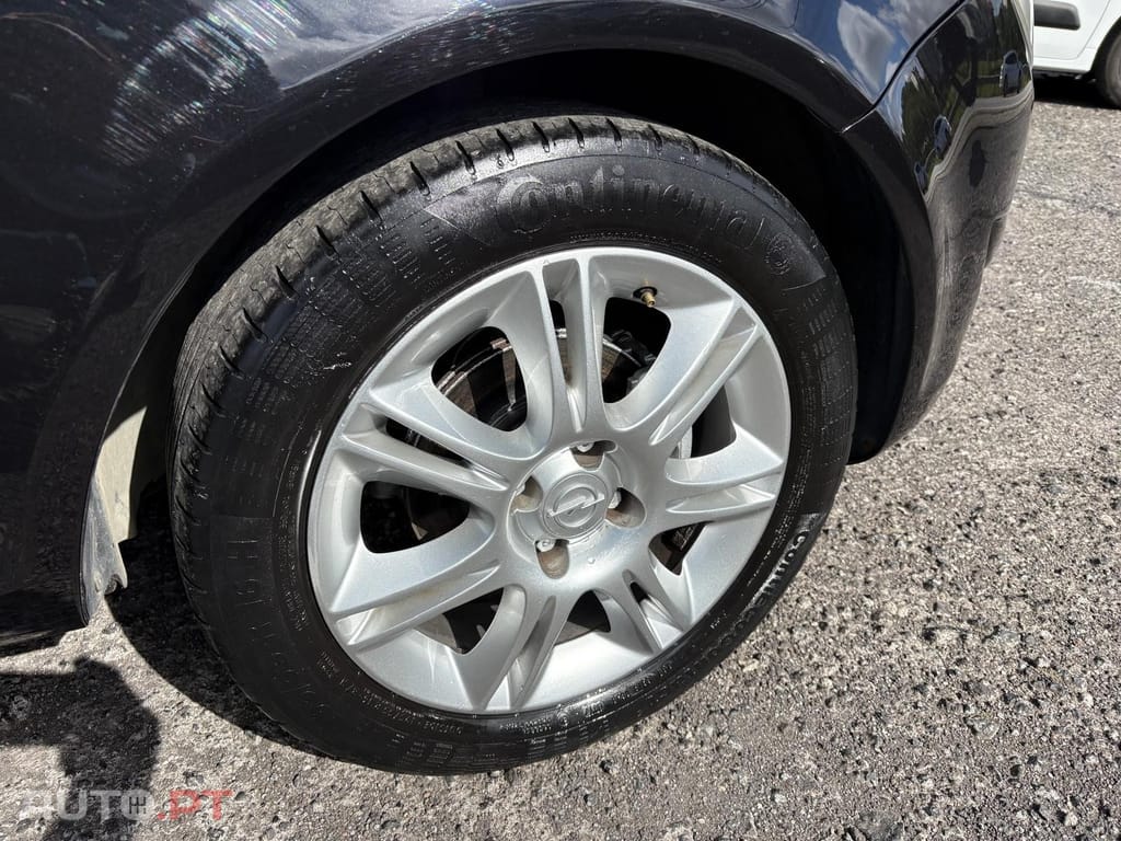 Opel Corsa 1.2 Cosmo