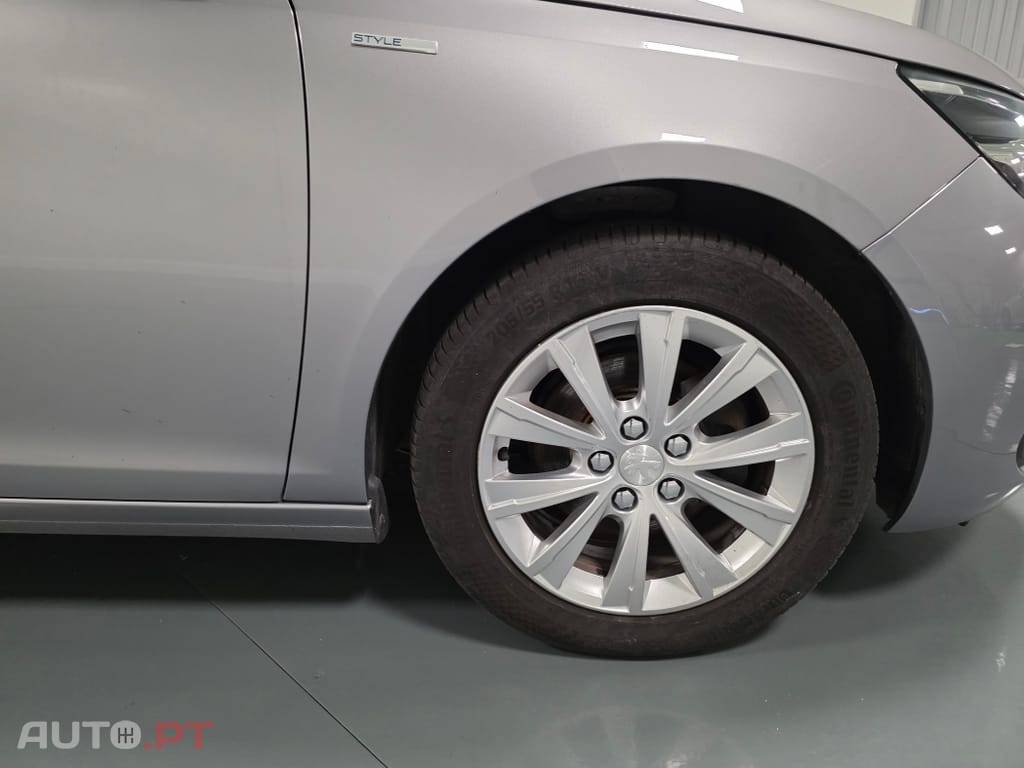 Peugeot 308 SW 1.5 BlueHDi Style