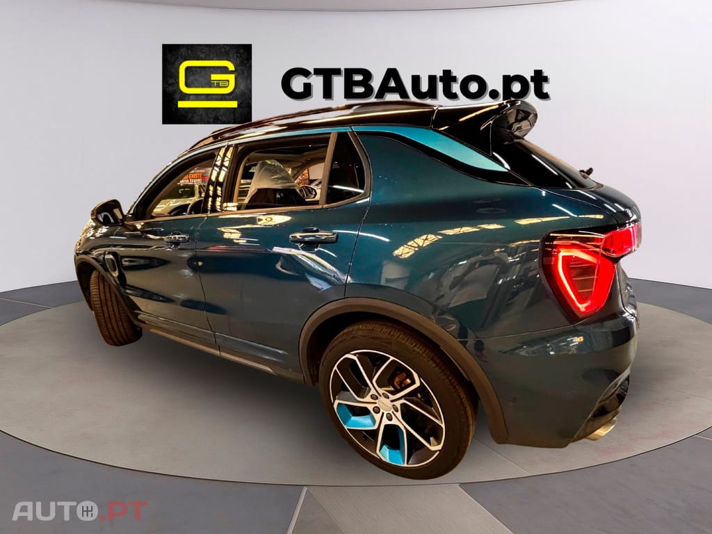 Lynk & Co 01 1.5i Plug-In Hybrid I.V.A DEDUTIVEL