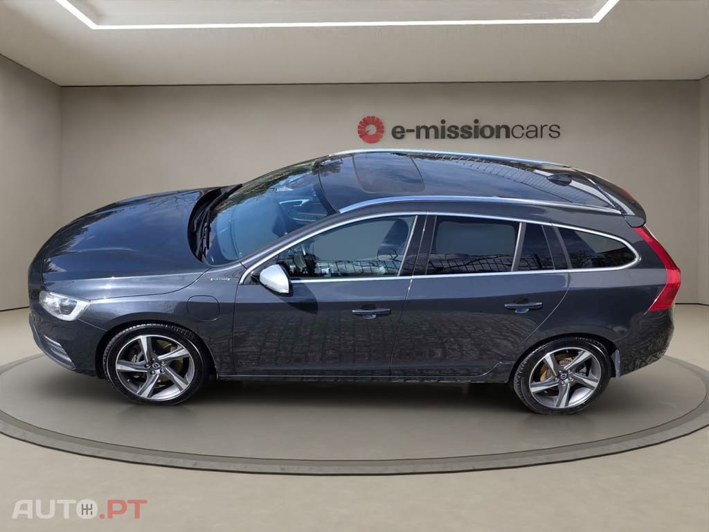 Volvo V60 D6 Twin Engine Geartronic RDesign