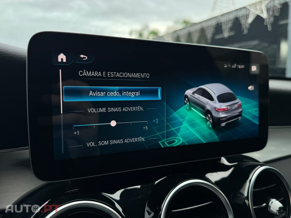 Mercedes-Benz GLC 300 de Coupé 4Matic