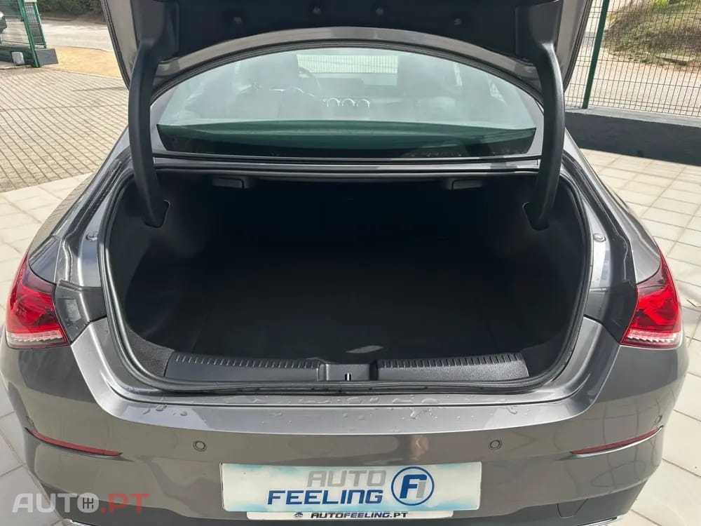 Mercedes-Benz CLA 180 Cla 180d  Aut.
