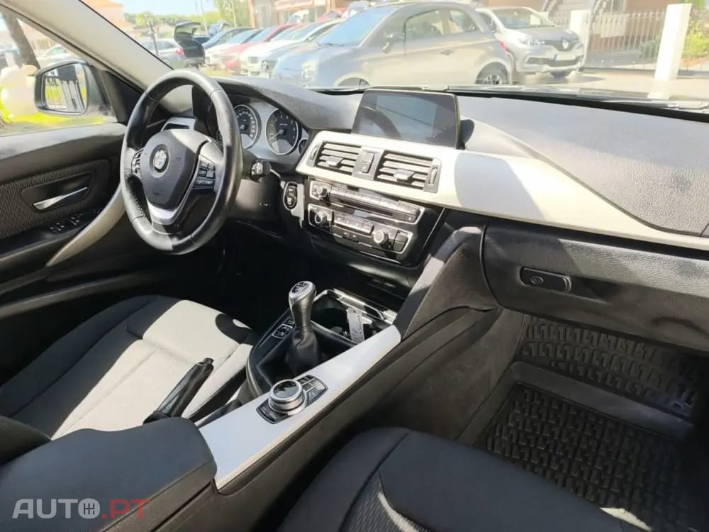 BMW 318 i Sport Line