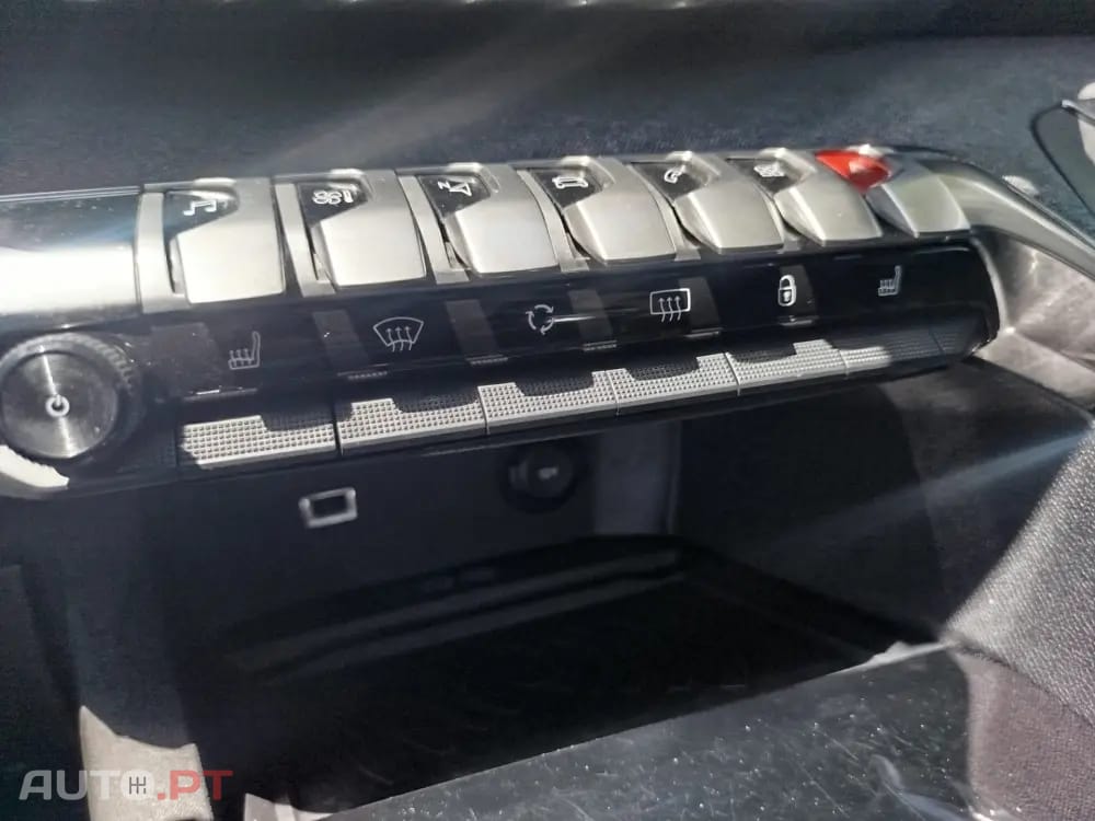 Peugeot 5008 1.2 PureTech Allure Pack