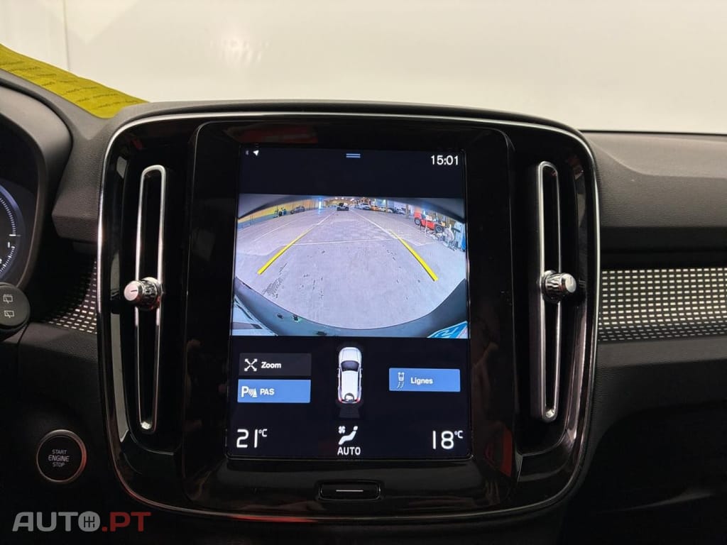 Volvo XC40 T5 Recharge R-Design DCT7