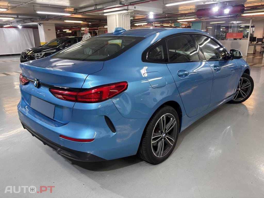 BMW 216 d Line Sport