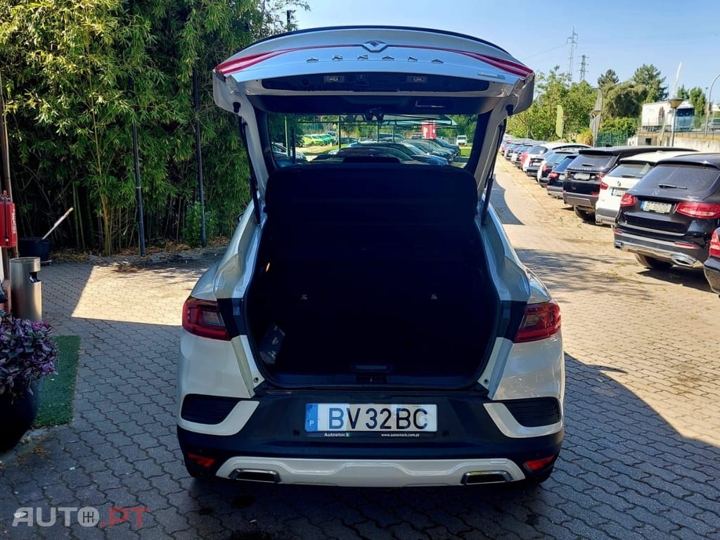 Renault Arkana 1.6 E-Tech R.S.Line