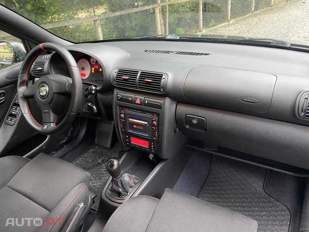 Seat Leon 1.8 T Cupra R