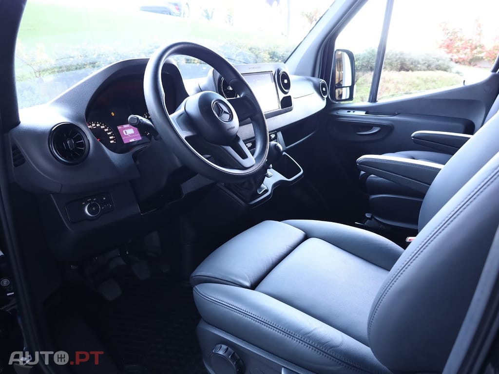 Mercedes-Benz Sprinter 315 CDI/43 Luxo (2+2+2+3)