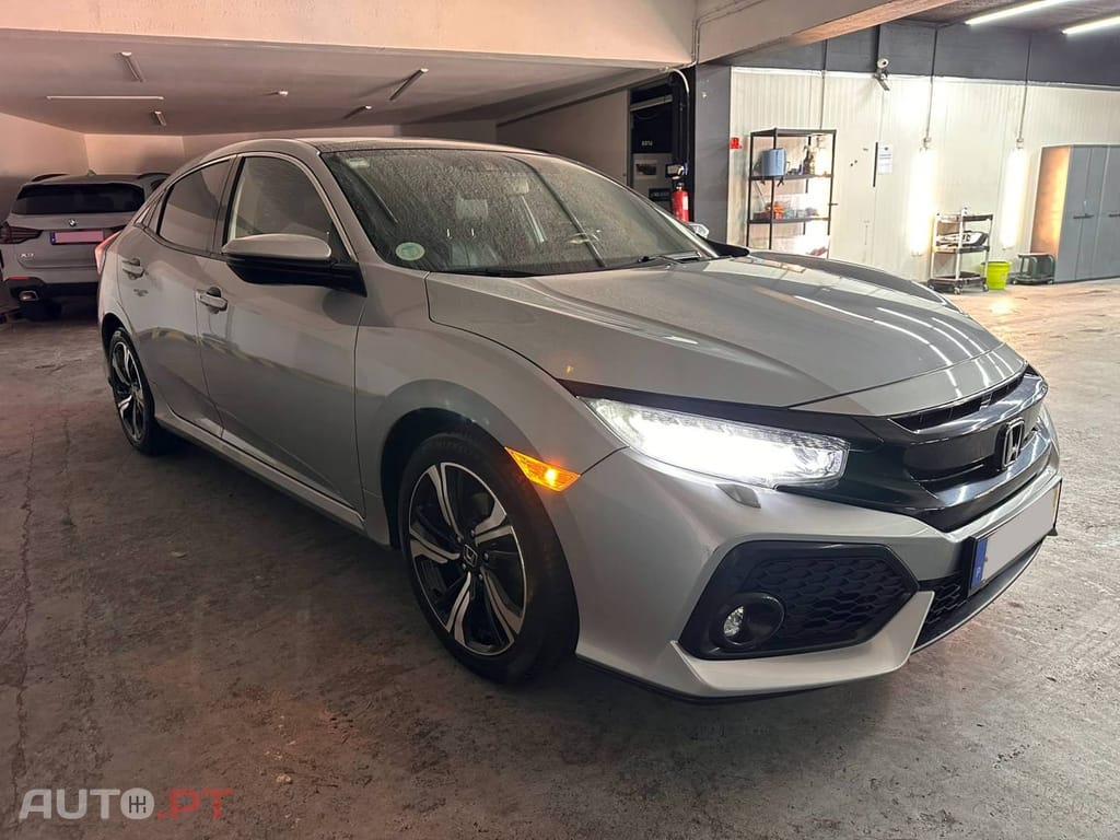Honda Civic 1.0 i-VTEC Comfort CVT