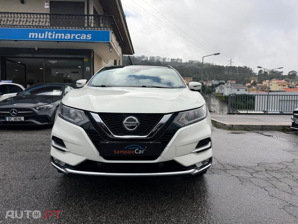 Nissan Qashqai 1.5 dCi N-Connecta J18+Led