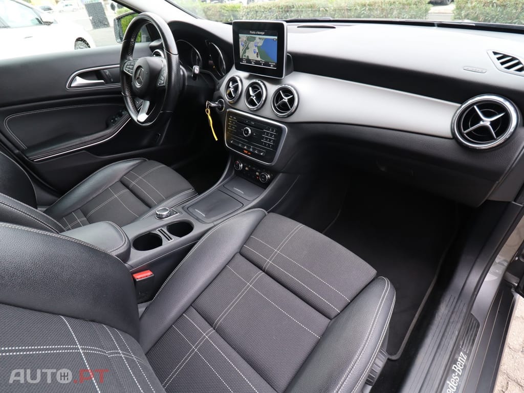 Mercedes-Benz GLA 180 (CDI) d 7G-DCT Urban