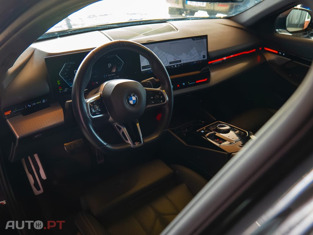 BMW 520 d Pack Desportivo M