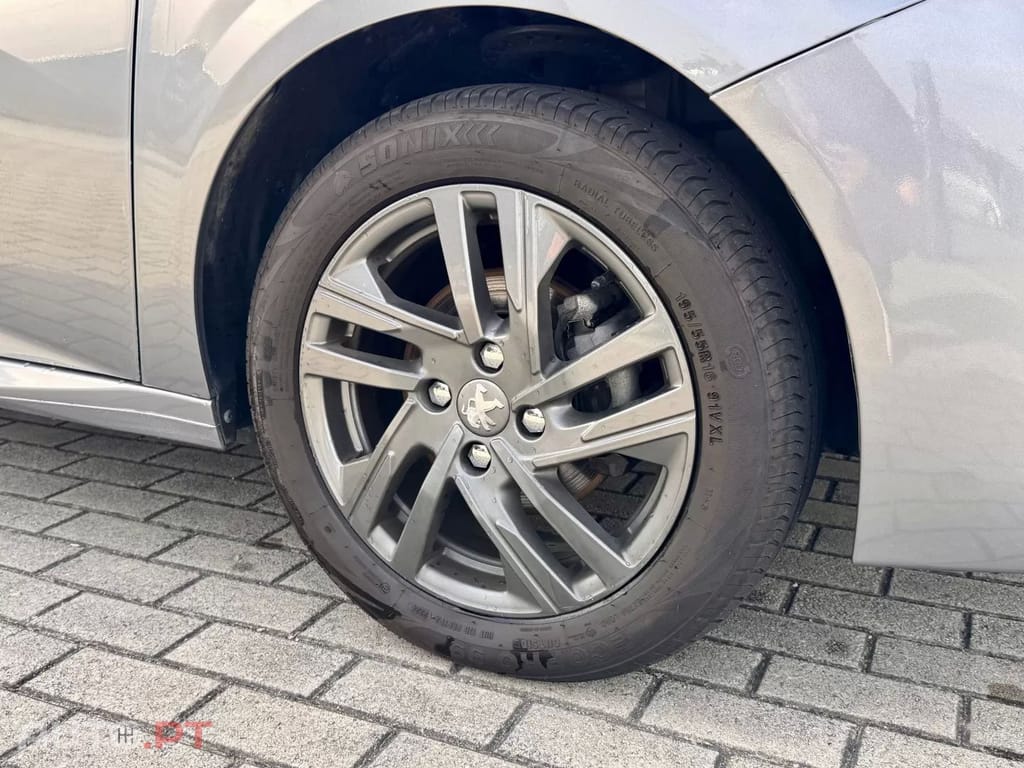 Peugeot 208 1.2 PureTech Active Pack