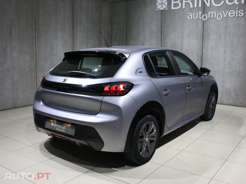 Peugeot E-208 50 kWh Active Pack