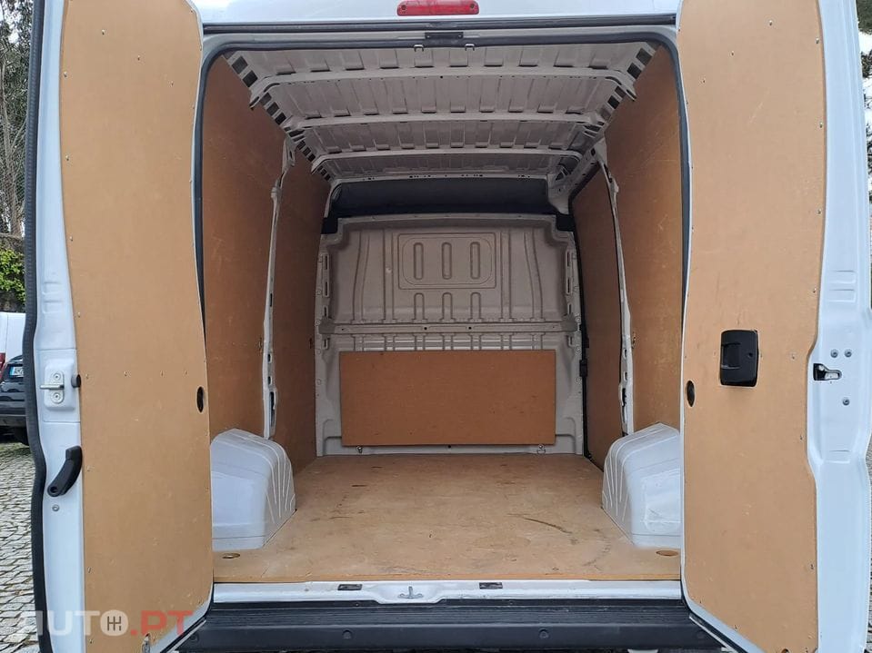 Fiat Ducato DUCATO 33 L2H2 2.2 Multijet 140cv