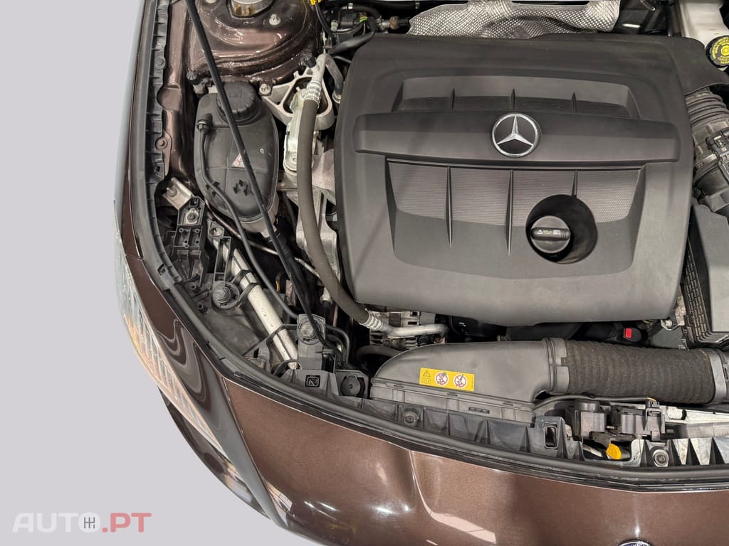 Mercedes-Benz CLA 180 d Shooting Brake