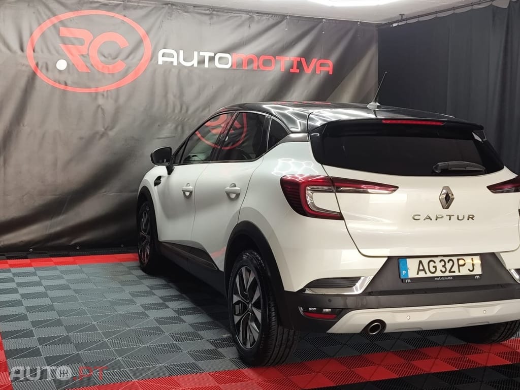 Renault Captur 1.3 TCe Exclusive EDC