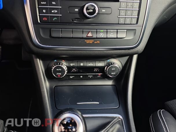 Mercedes-Benz GLA 180 d Urban