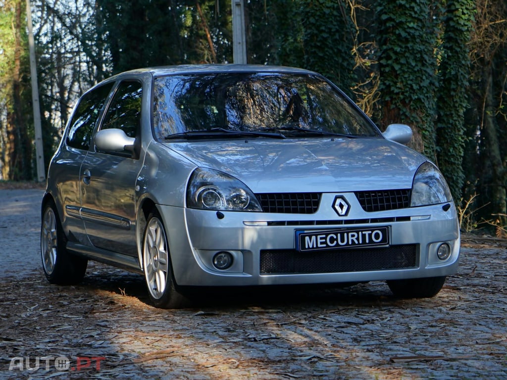 Renault Clio 2.0 RS