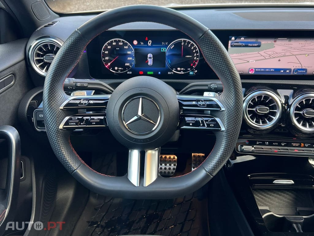Mercedes-Benz A 250 e AMG Line