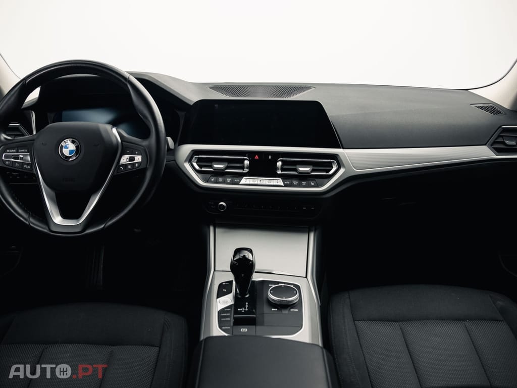 BMW 318 d Touring Auto